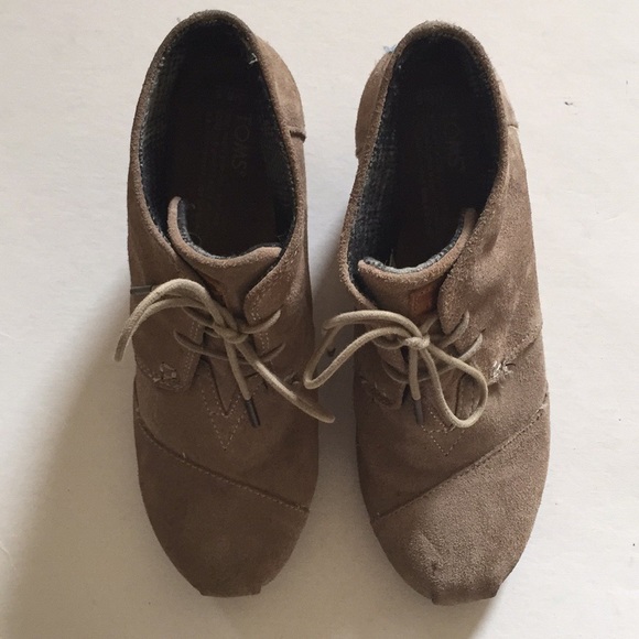 Toms Dessert Suede Wedge Booties - Picture 3 of 10